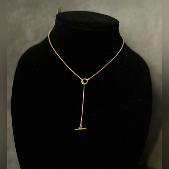 Madewell Toggle Lariat Necklace in Gold - Picture 6 of 6